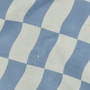 IMPERMEABLE QUADRES BLAU/CRU
